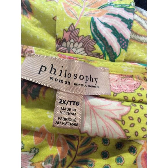 Plus size 2X Yellow Floral Philosophy Top - Picture 6 of 6